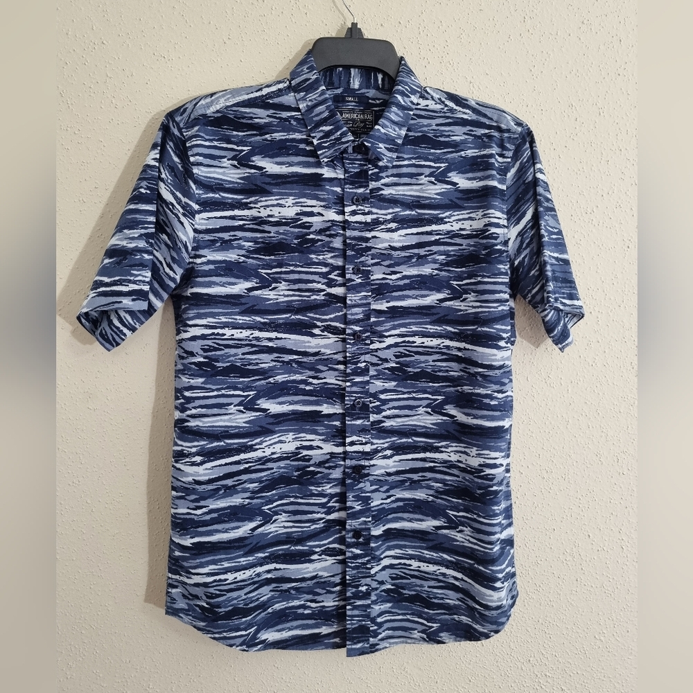 American Rag Navy and White Patterned Shirt Size S  NWOT - Picture 8 of 9